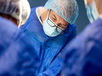 Лекари от пет столични болници спасиха две жени с рядко автоимунно заболяване