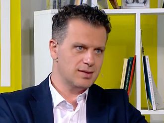 Иван Лекушев: AI няма да замени лекарите, но лекарите, които ползват AI, ще заменят тези, които не го ползват