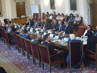 Министърът: Средствата за Национална детска болница са налични