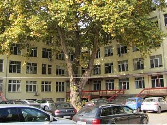 В МБАЛ - Пазарджик спасиха 29-годишен мъж след падане от електрическа тротинетка