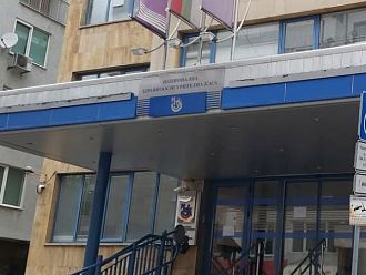 Лекар, икономист и застраховател номинирани за шефове на НЗОК