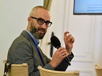 Ивайло Петров: България изостава сериозно със създаването на национален координиращ орган в борбата с рака