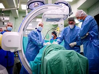 Клиниката по ортопедия и травматология на УМБАЛ „Св. Марина“ отбеляза 15-годишнината си