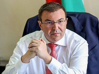 Проф. Ангелов: Трябва ни законодателство, което да насърчава оставането на генеричните лекарства на пазара