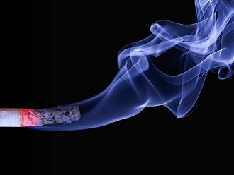 Не никотинът, а димът от цигарите е опасен за здравето