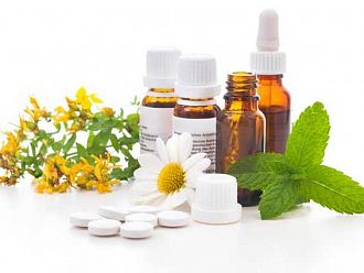 Проф. Людмил Пейчев: Контролът над хомеопатията у нас е сериозен, но не може да хване нелегалното производство