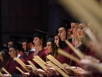 66 млади лекари по дентална медицина се дипломираха в МУ-Варна