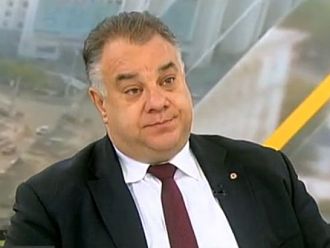 Няма как да има контролен орган до всеки лекар и пациент за болничните