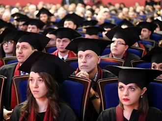 Дипломира се 67-ият випуск медици на МУ - Пловдив