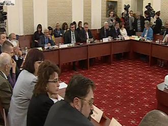 Бюджетната комисия отхвърли ветото на президента