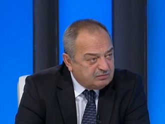 Д-р Грозев: Следващите, които ще започнат да падат, са областните болници