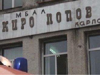 Тежки поражения в болницата в Карлово заради силния вятър