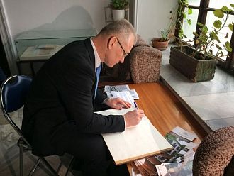 Посланикът на Литва в България посети Музея по история на медицината във Варна