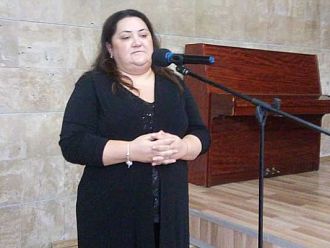 В болницата в Дупница спешно пенсионират служители