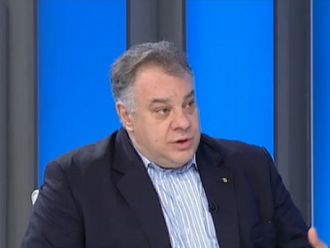 Д-р Мирослав Ненков: Огромни средства отиват за покупката на лекарства