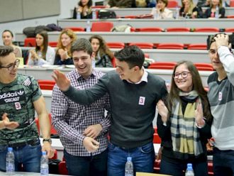 При голям интерес премина олимпиадата по биология и химия в МУ-Пловдив