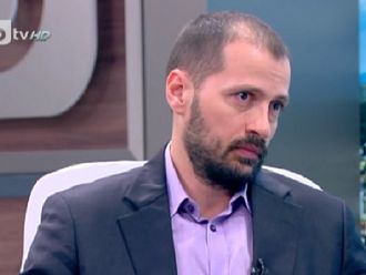 Здравеопазването ни е болен организъм, който страда от хронично недохранване, но е пълен с паразити