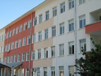 Липса на лекари, а не ротавирусна инфекция затворила детското отделение във Враца