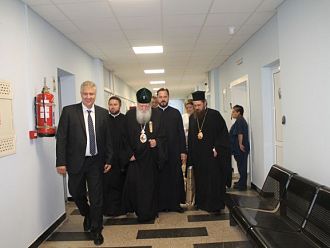 „Пирогов“ получи нов апарат като дарение от Софийската света митрополия