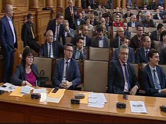Парламентът отхвърли промените на левицата в НК, свързани с паралелния износ