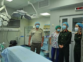 Обмислят обучение на виетнамски военни лекари у нас