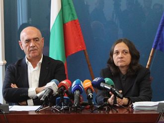 Жени Начева: Първото прелицензиране ще е безплатно за лечебните заведения