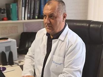 Всички могат да печелят от труда си, а на лекарите в Спешна помощ им се напомня Хипократовата клетва*