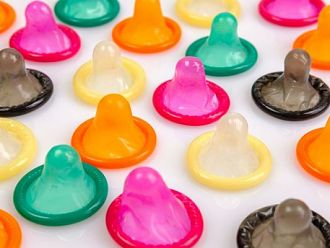 Във Франция презервативите стават безплатни, когато са с рецепта
