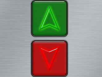 Асансьор с осем души пропадна във варненска болница