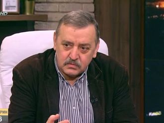 Проф. Тодор Кантарджиев: Мръсният въздух помага за разпространението на грипа