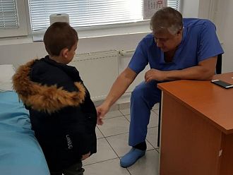 Специалисти от „Пирогов