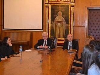 Министър Ананиев: Въпросът за закриване на Медицинския факултет към СУ не стои