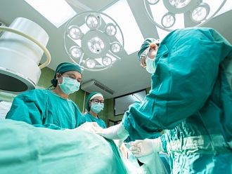 Две бъбречни трансплантации извършиха в Александровска