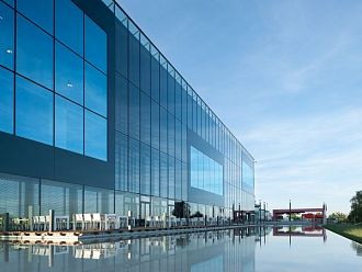 Въздействие на горящи изделия върху качеството на въздуха на закрито – анализ с употреба на свещи и ароматни пръчици