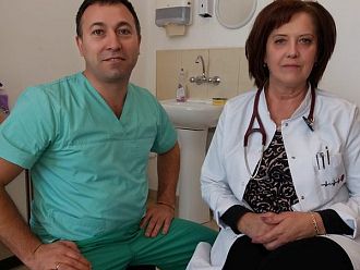 В смолянската болница поставиха стент на 98-годишна пациентка