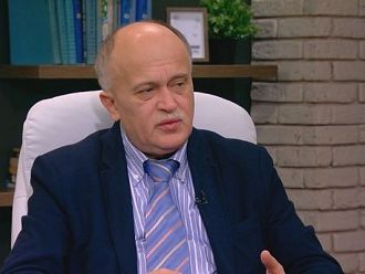 МЗ ще отпусне допълнителен бюджет за ЦСМП-Горна Оряховица за жива охрана