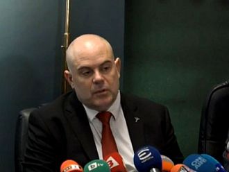 Над 1,6 млн. лв. намерили у двама лекари във Варна