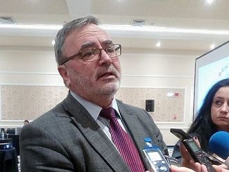 Доц. д-р Ангел Кунчев: Липсват кадри в РЗИ - положението е трагично