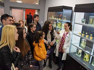 Над 2000 човека посетиха МУ-Варна в дните на отворени врати