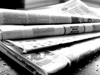 В печата: Нападение над лекар, закриването на ЦФЛД, глоби за пропуснати ваксини