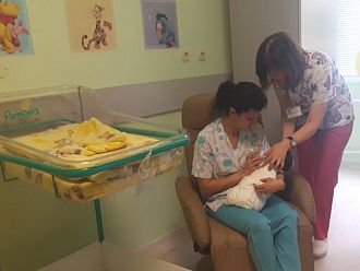 Семейна стая за недоносени деца откриха в УМБАЛ Бургас