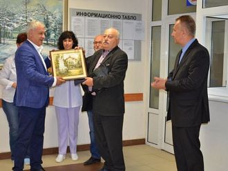 Представиха новия управител на МБАЛ