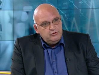 Защо тези, които имат специалност „Обща медицина“ ще са равни на тези, които я нямат?