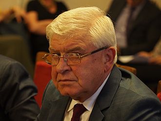 Облекчават процедурата за лечение на деца у нас (обновена)